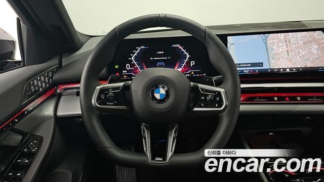 BMW 5 Series 2025 — фото 13 из 20