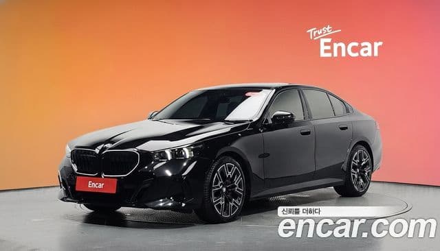 BMW 5 Series, 2025