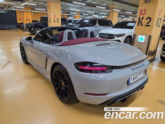 Porsche 718 Boxster 2023 — Şəkil 10/20