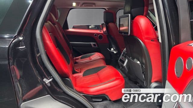 Land Rover Range Rover Sport 2019 — ფოტო 12/20
