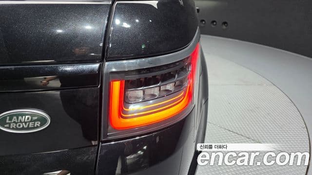 Land Rover Range Rover Sport 2019 — Şəkil 10/37