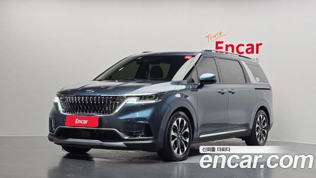 Kia Carnival 2020 — Фото 1/20