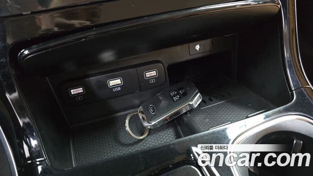 Kia Carnival 2020 — Фото 20/20