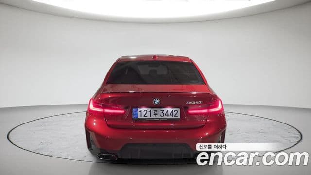 BMW 3 Series 2024 — фото 3 из 20