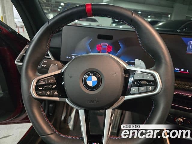 BMW 3 Series 2024 — фото 16 из 20