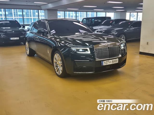 Rolls-Royce Ghost 2022 — фото 4 из 18