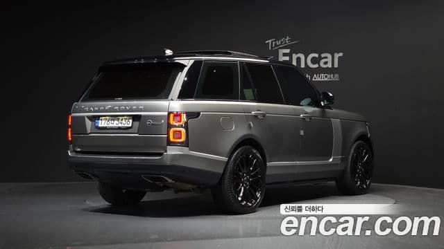 Land Rover Range Rover 2021 — Фото 2/20