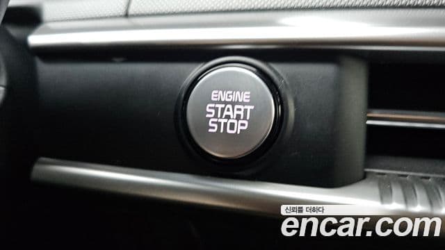 Kia K5 2020 — Photo 2/32