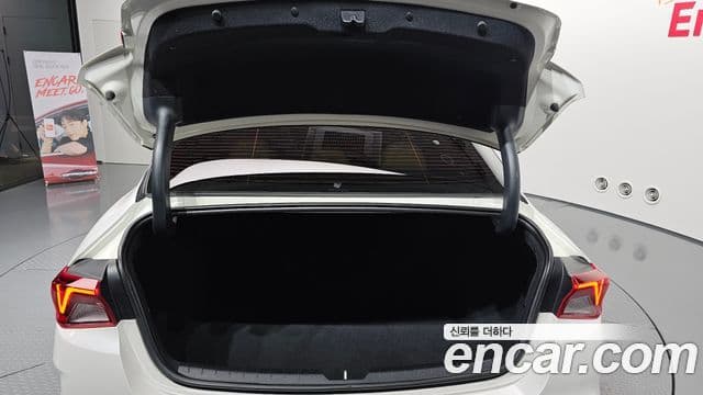 Kia K5 2020 — Photo 10/32