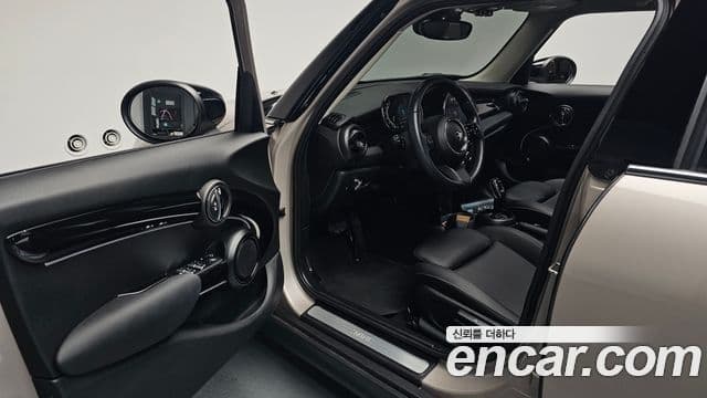 Mini Cooper 2021 — Şəkil 10/20