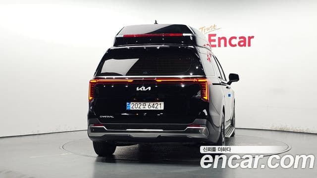 Kia Carnival 2024 — ფოტო 4/20