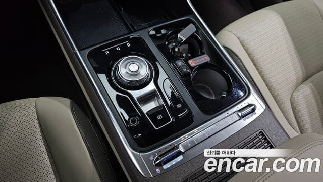 Kia Carnival 2024 — ფოტო 9/20