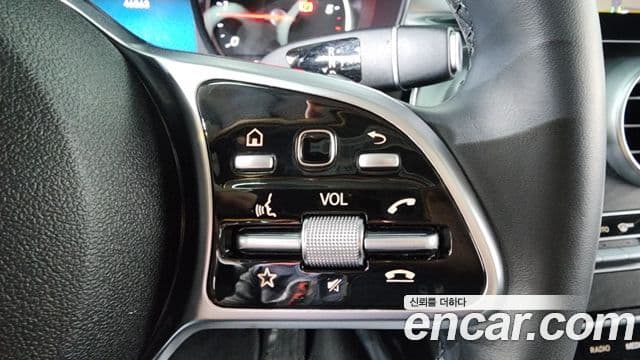 Mercedes-Benz C-Class 2019 — Şəkil 16/20