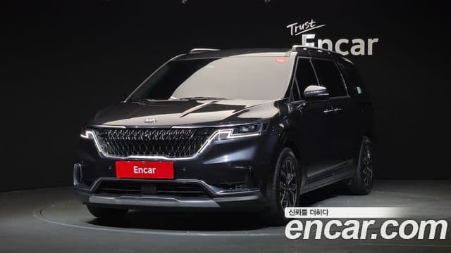 Kia Carnival 2021 — Фото 1/20