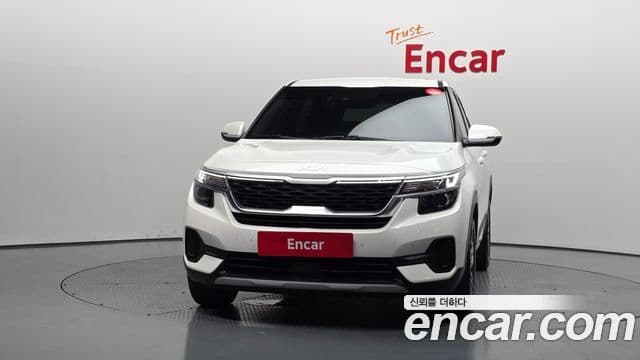Kia Seltos 2022 — ფოტო 3/20