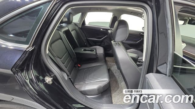 Volkswagen Jetta 2021 — фото 18 из 20