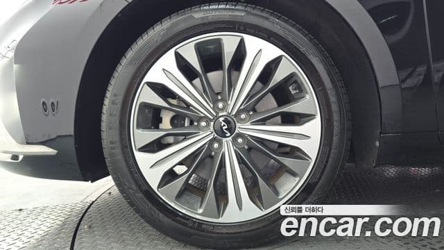 Kia K8 2023 — ფოტო 5/20