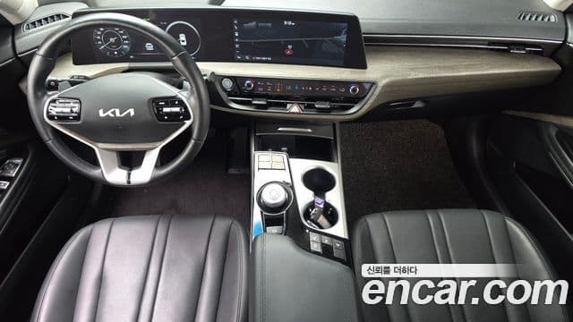 Kia K8 2023 — ფოტო 7/20