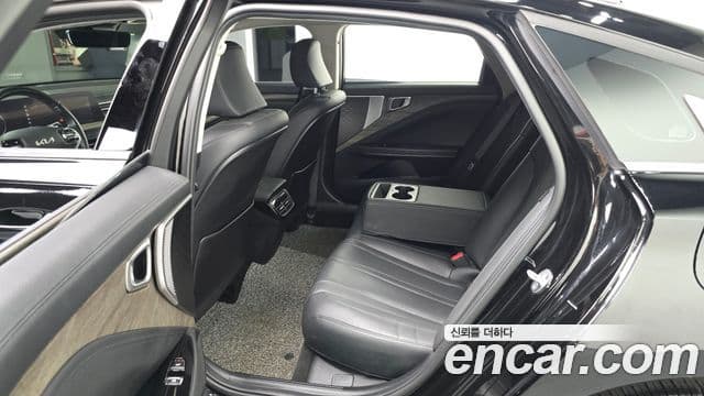 Kia K8 2023 — ფოტო 11/20