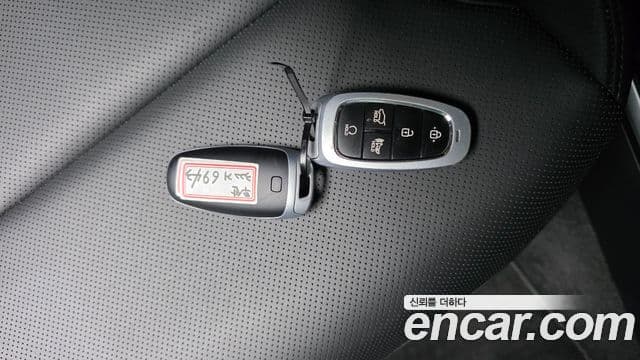 Hyundai Tucson Hybrid 2021 — Şəkil 11/32