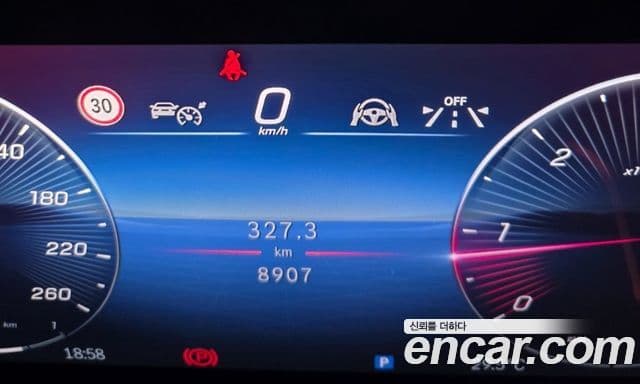 Mercedes-Benz GLE-Class 2026 — Фото 18/20
