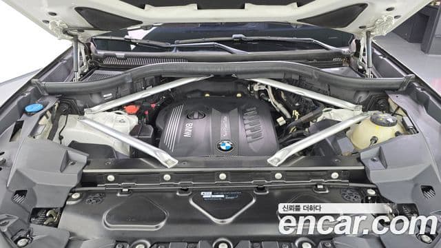 BMW X5 2019 — ფოტო 6/20