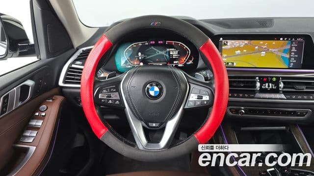BMW X5 2019 — ფოტო 13/20