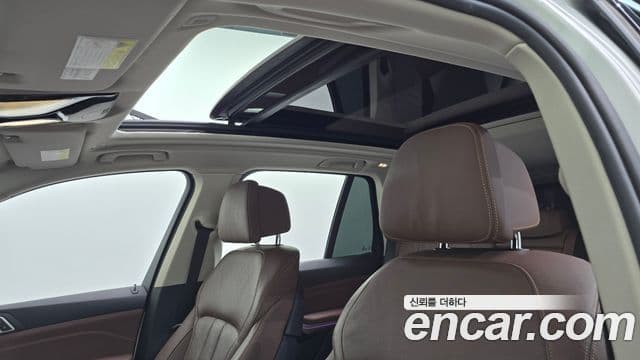 BMW X5 2019 — ფოტო 16/20