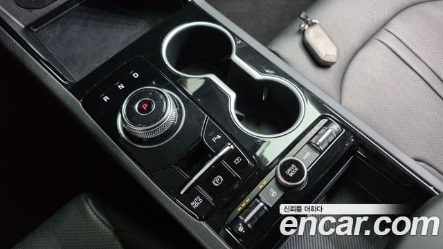 Kia K5 2024 — Şəkil 9/20