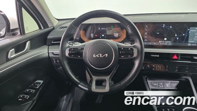 Kia K5 2024 — Şəkil 14/20