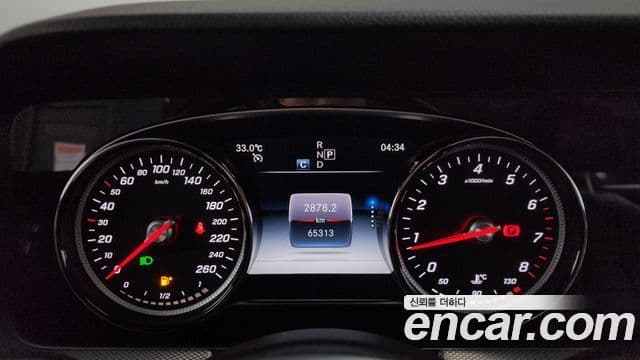 Mercedes-Benz E-Class 2019 — Фото 8/20
