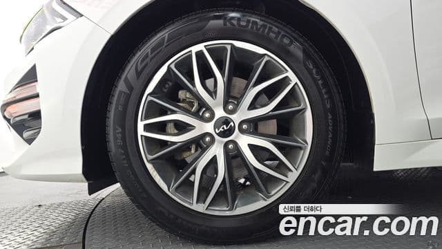 Kia K5 2022 — фото 5 из 20