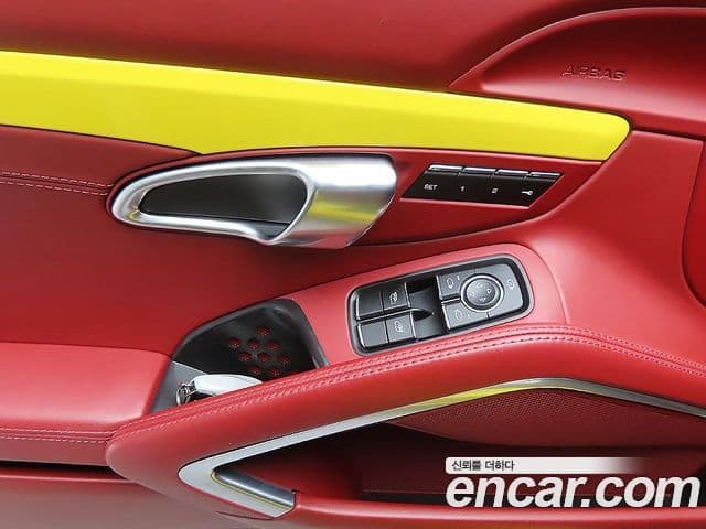 Porsche 718 Boxster 2020 — ფოტო 10/20