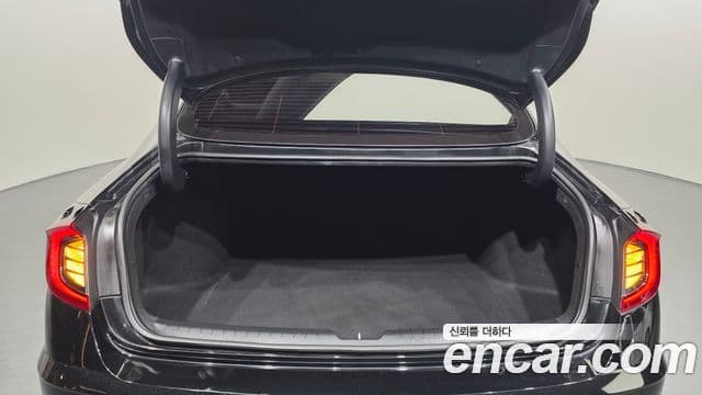 Hyundai Sonata 2022 — Şəkil 17/20
