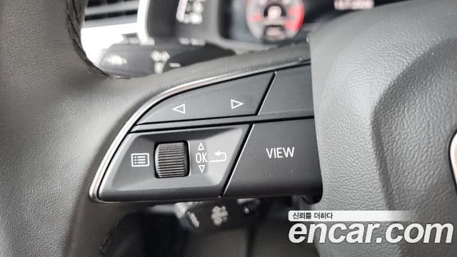 Audi Q7 2023 — Фото 17/20