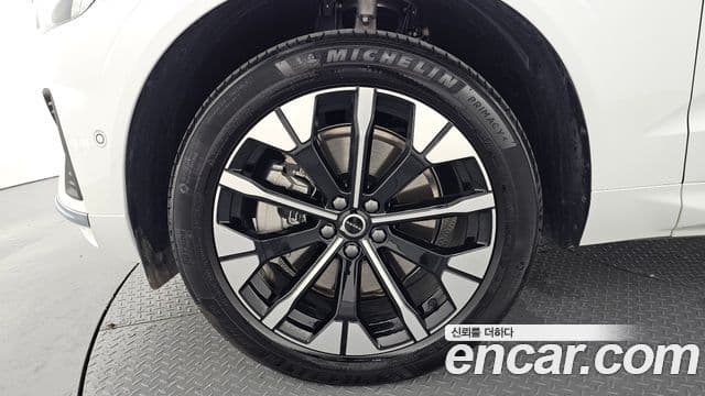 Volvo XC60 2026 — Şəkil 5/20