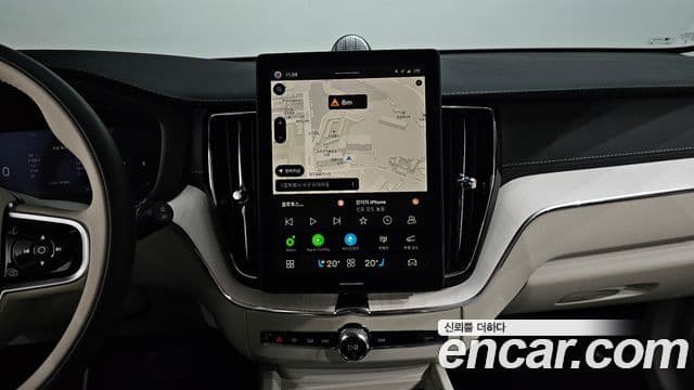 Volvo XC60 2026 — Şəkil 14/20