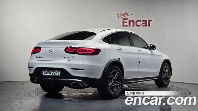 Mercedes-Benz GLC-Class 2020 — ფოტო 2/20
