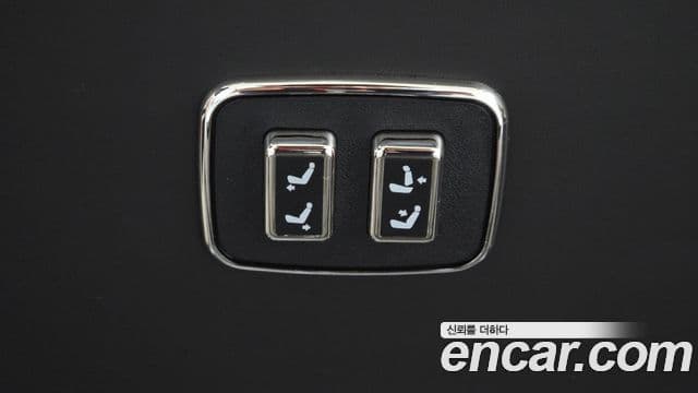Kia Carnival 2025 — Photo 39/48