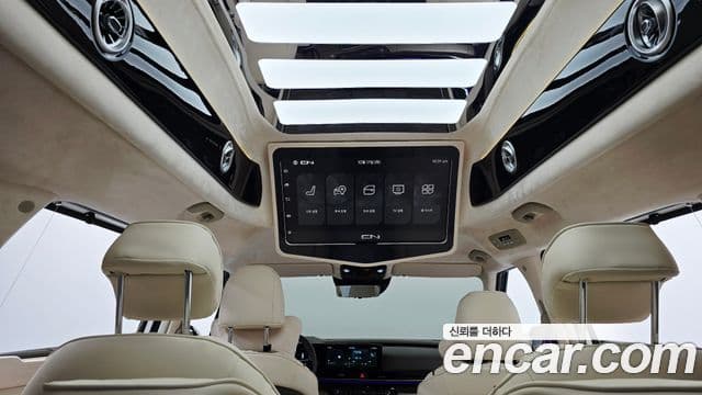 Kia Carnival 2025 — Photo 24/48
