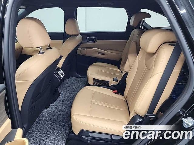 Kia Sorento 2022 — Фото 10/19