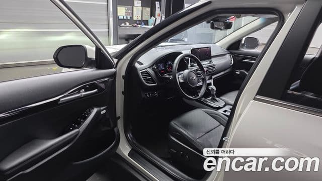 Kia Seltos 2021 — Photo 19/20