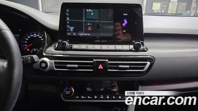 Kia Seltos 2021 — Photo 2/20