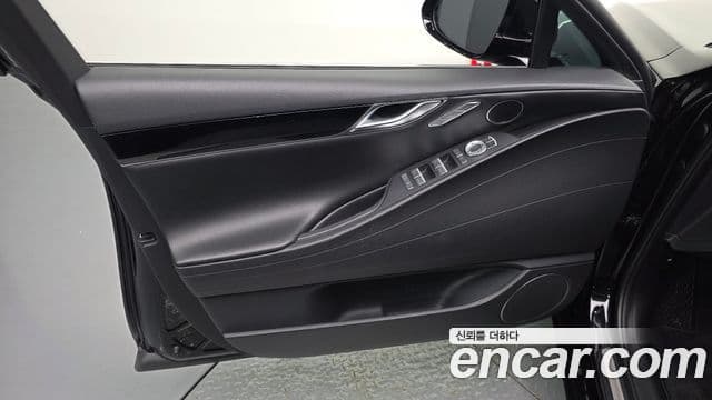 Genesis G80 2021 — Photo 7/34