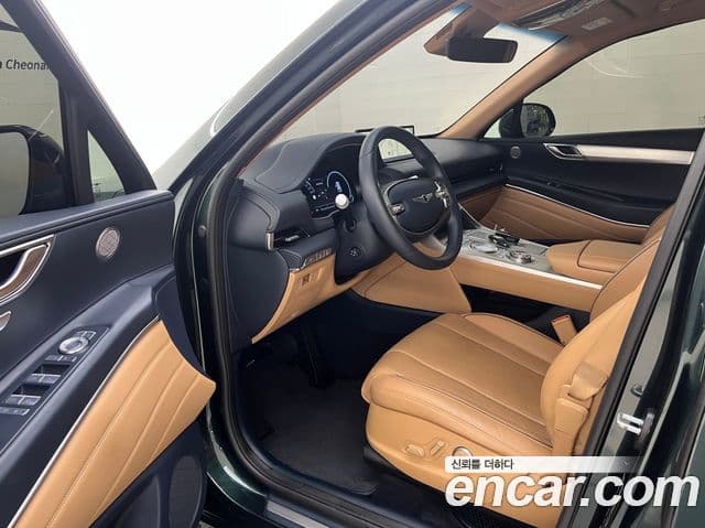 Genesis GV80 2022 — ფოტო 13/20