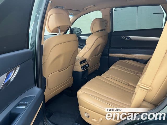 Genesis GV80 2022 — ფოტო 14/20