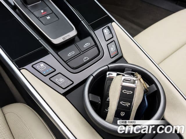Porsche 911 2021 — Şəkil 18/20