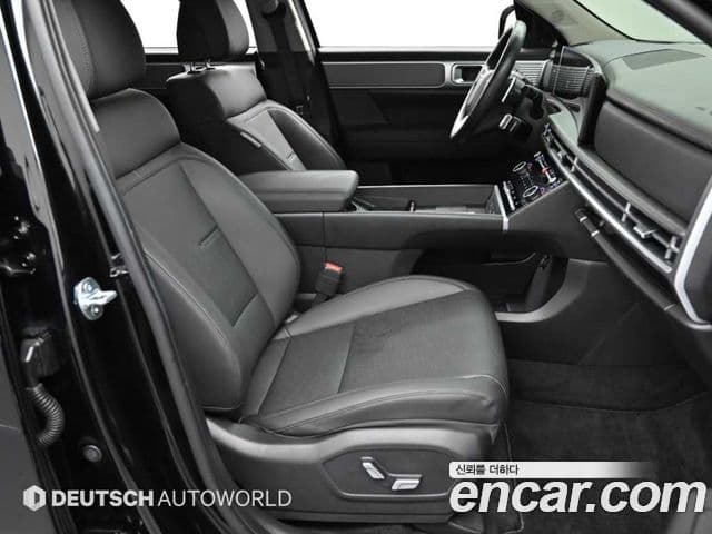 Hyundai Santa Fe 2025 — Фото 10/20