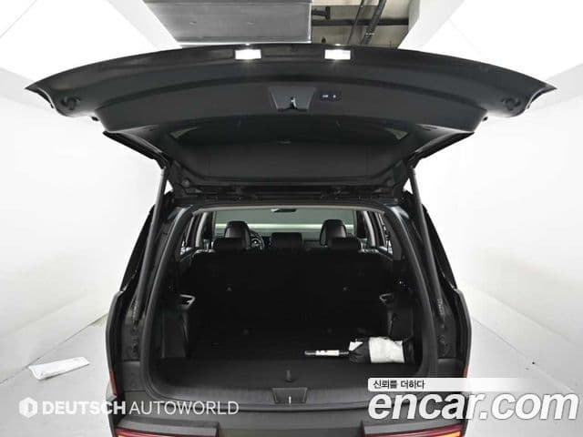Hyundai Santa Fe 2025 — Фото 19/20