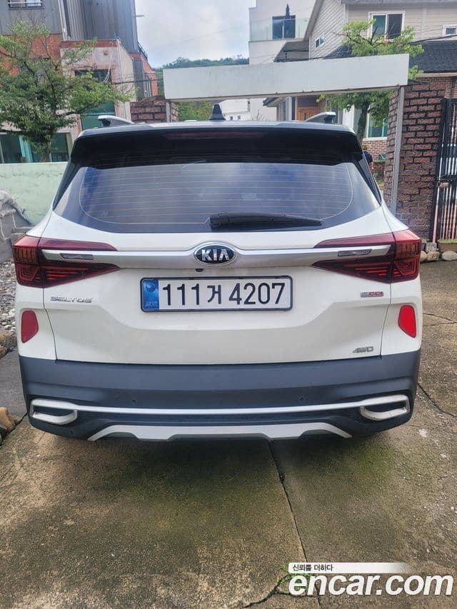 Kia Seltos 2019 — ფოტო 4/10
